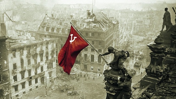 С Днём Великой Победы!